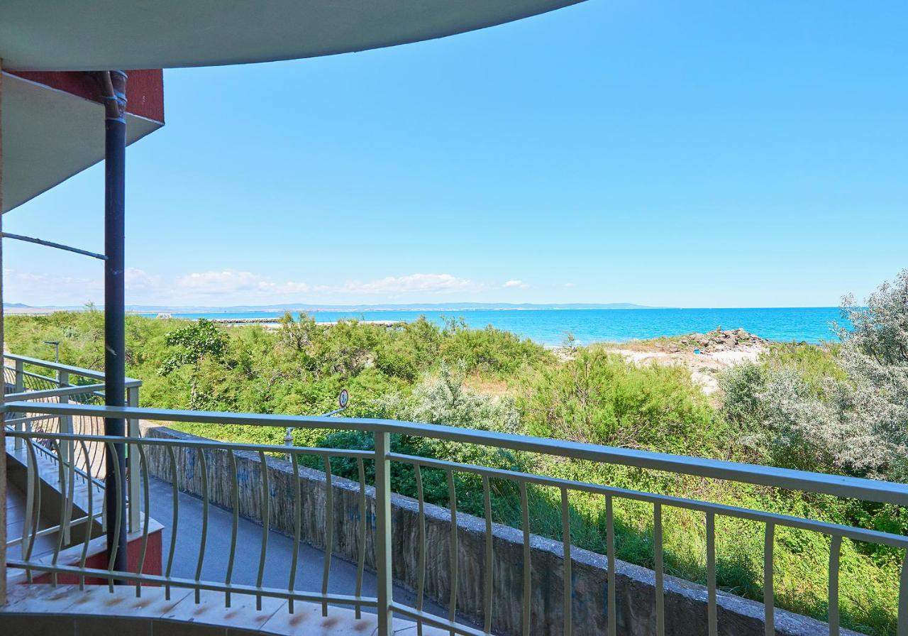 Guest House California Pomorie Extérieur photo